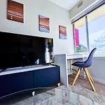 Crawley Cosy Urban Retreat Close To Cbd Uwa Free Park Netflix