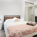 Executive Living - Townhouse Close To Central Perth