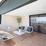 Large Luxe Penthouse Fully Equipped Perth Cbd