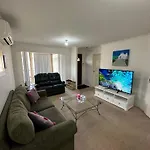 Cannington Share House - Near Shopping Mall And Public Transport