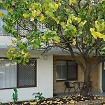 Rivervale Cosy Stunner Sleeps 2