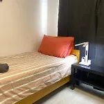 Cozy Room Near Cbd Airport
