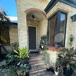 Modern & Great Location! Scarborough Breeze!