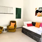17 Rare Urban Style 4Br Nedlands &Pool