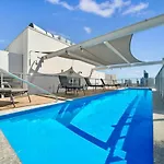 In The City Perth 1B1B Pool And Nice View