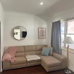 House In Nedlands, Venice