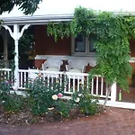 Lakeside Bed & Breakfast