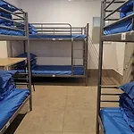 Quokka Backpackers Hostel Perth - Note - Valid Passport Required To Check In