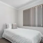 Ardross Short Stays