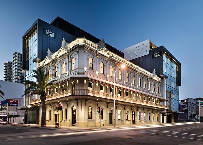 The Melbourne Hotel