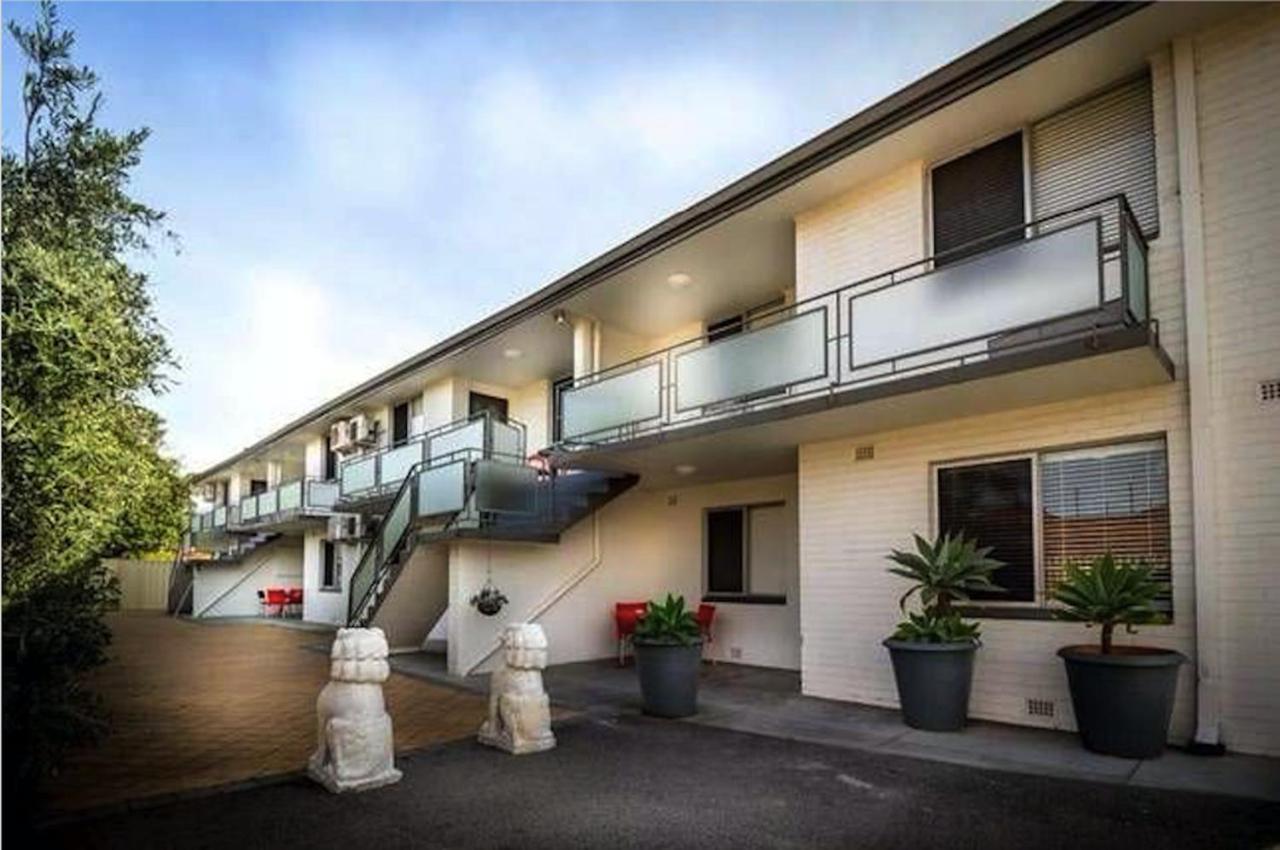Superb 2 Bedroom Minutes To Cbd- Cen7 Apartment *