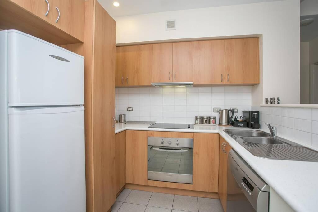 Ascot Sub Penthouse Spectacular 240 Degree River And Views , Perth