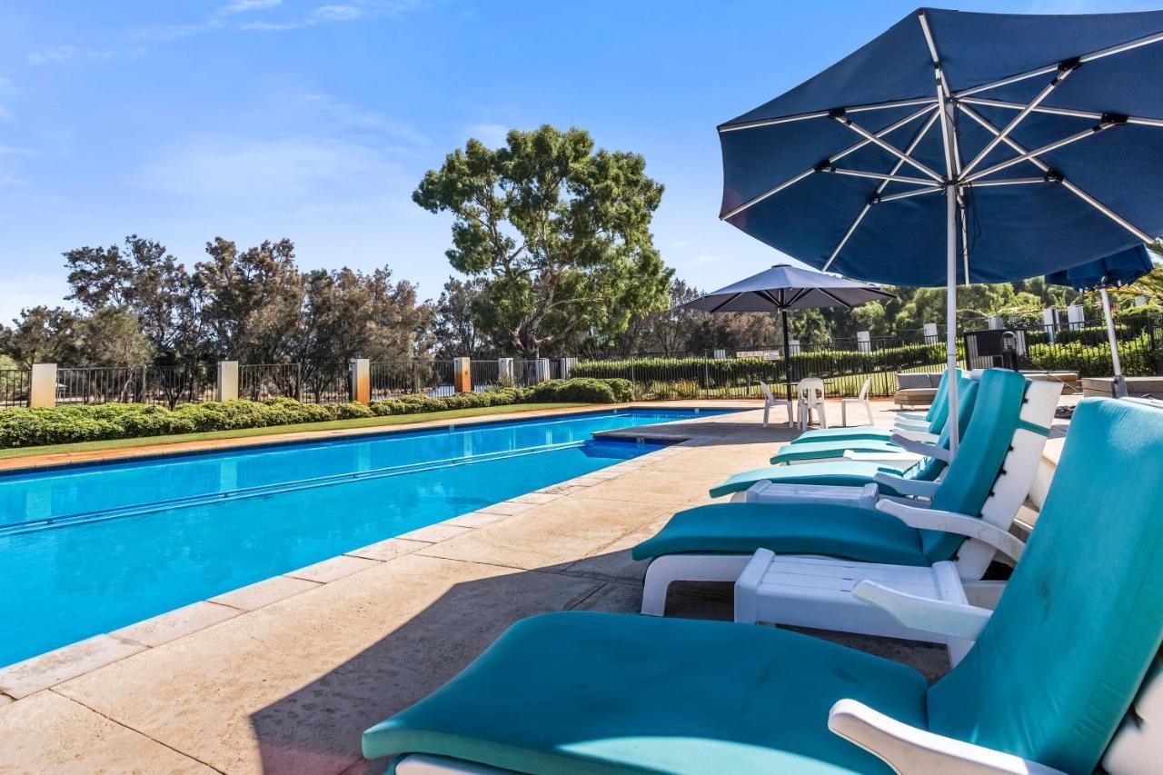 507 High Heaven Breathtaking Views, Pool, Parking