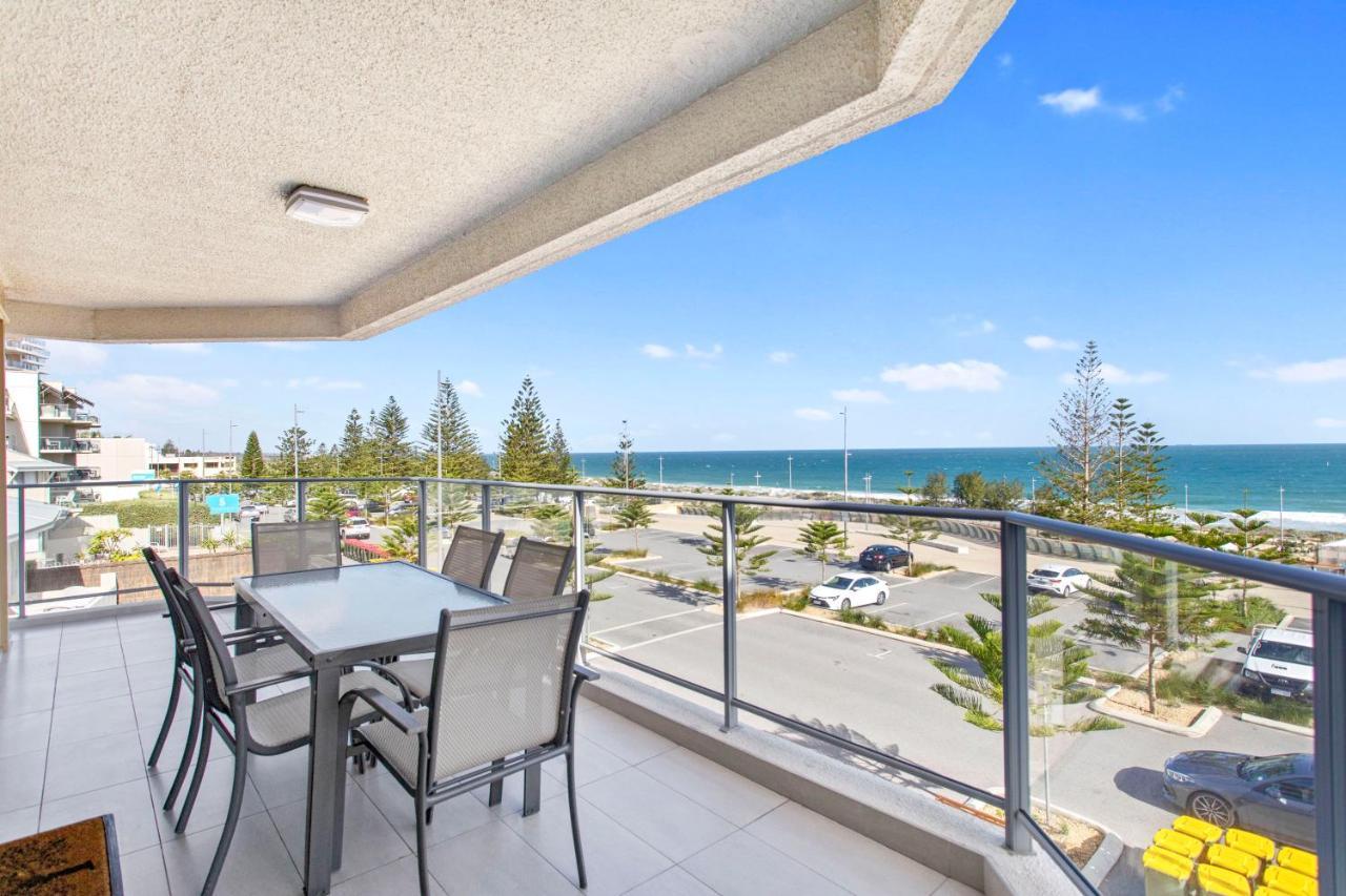 Apartment 310 Sandcastles 3 Bedroom Deluxe Perth