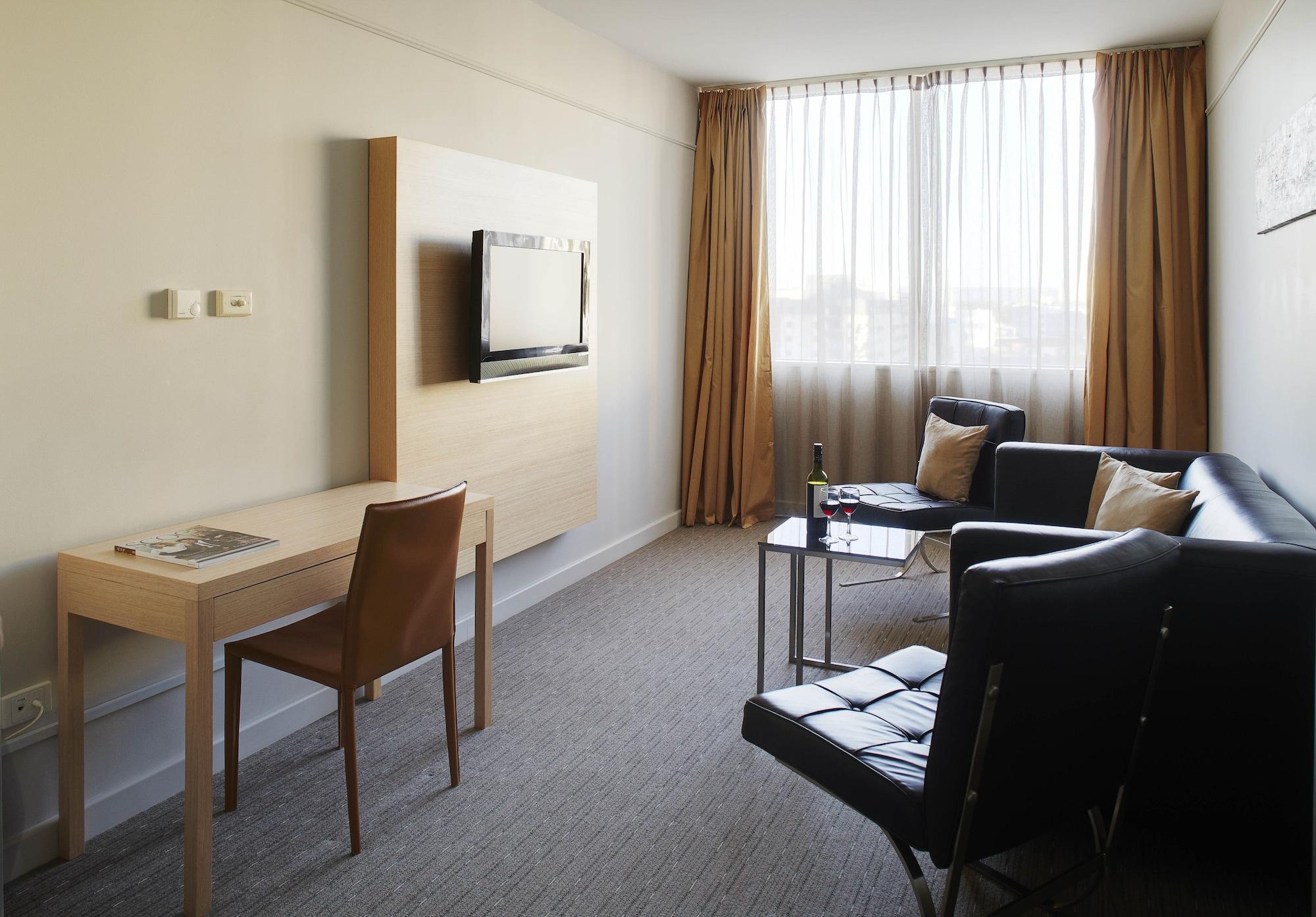 Quality Ambassador Hotel