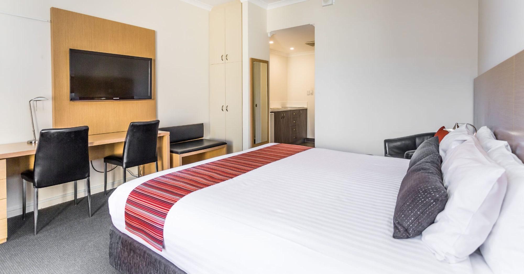 Country Comfort Aparthotel Perth