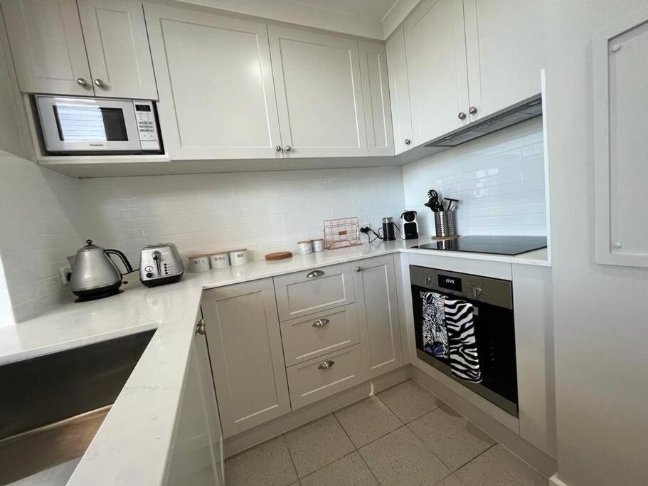 Stunning! 'new York Style' Roof 2 Car Apartment Perth