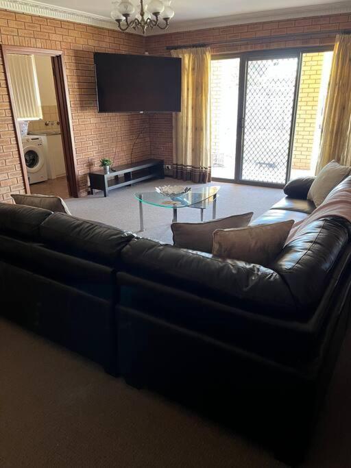 Spacious Family Retreat Holiday home Perth