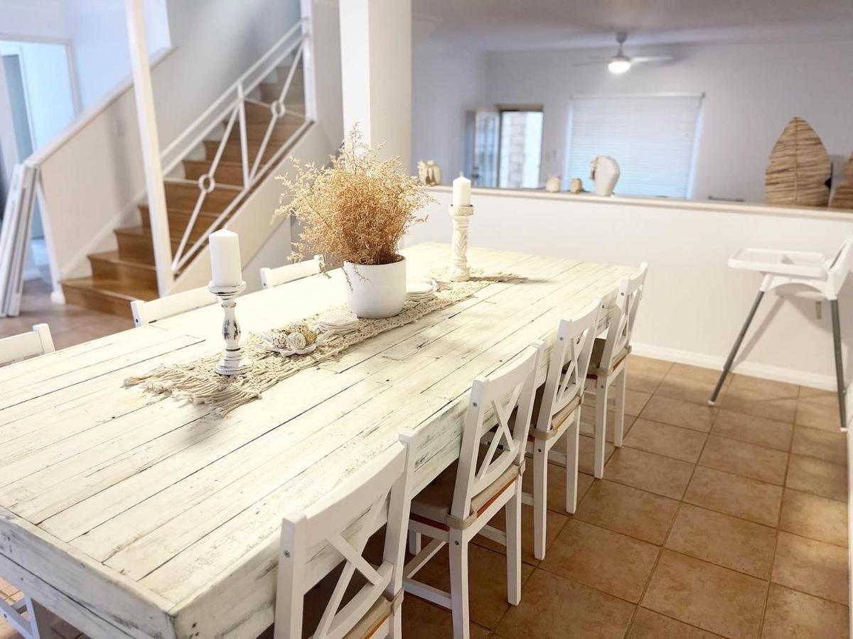 Apartment The Scarborough House - Walk To The Beach! Perth