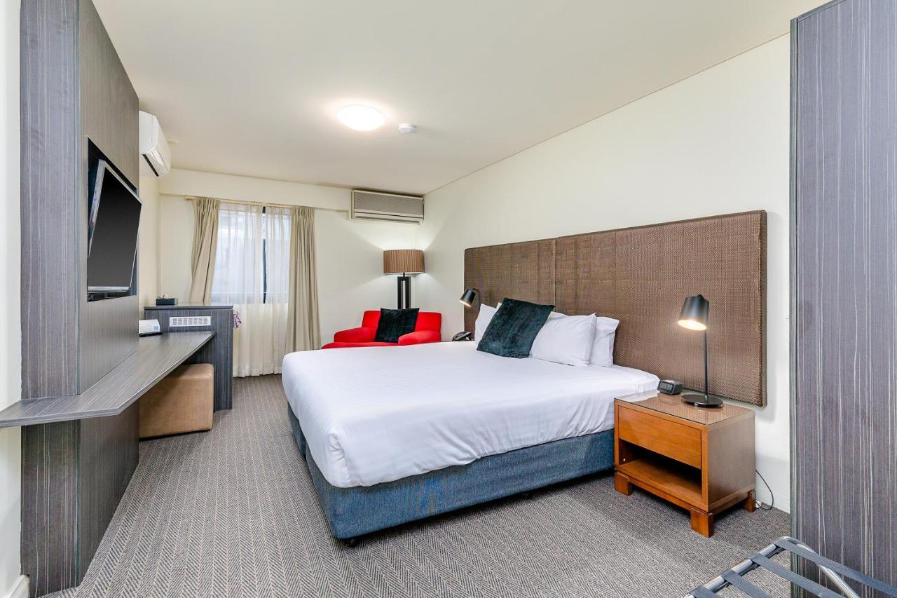 Aparthotel Suites