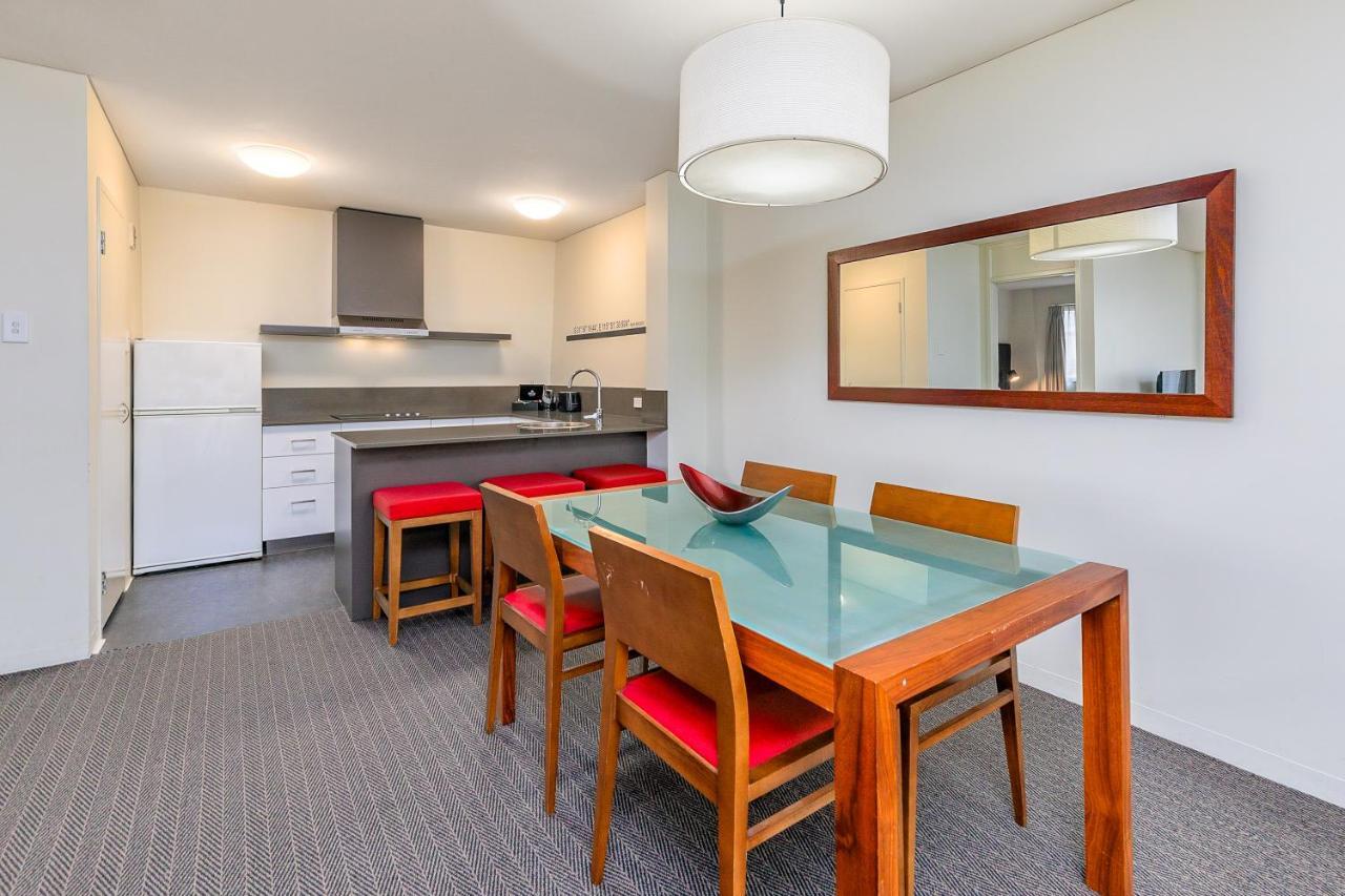 Suites * Perth