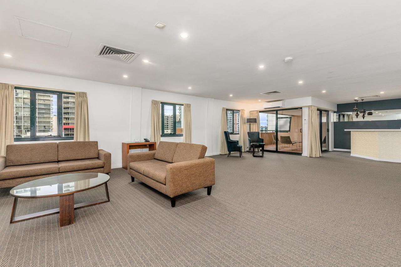 Suites * Perth