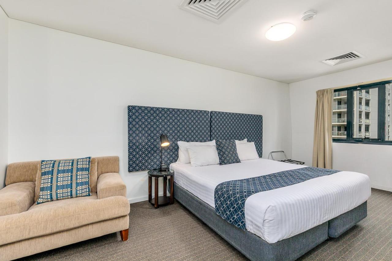 Suites Aparthotel *