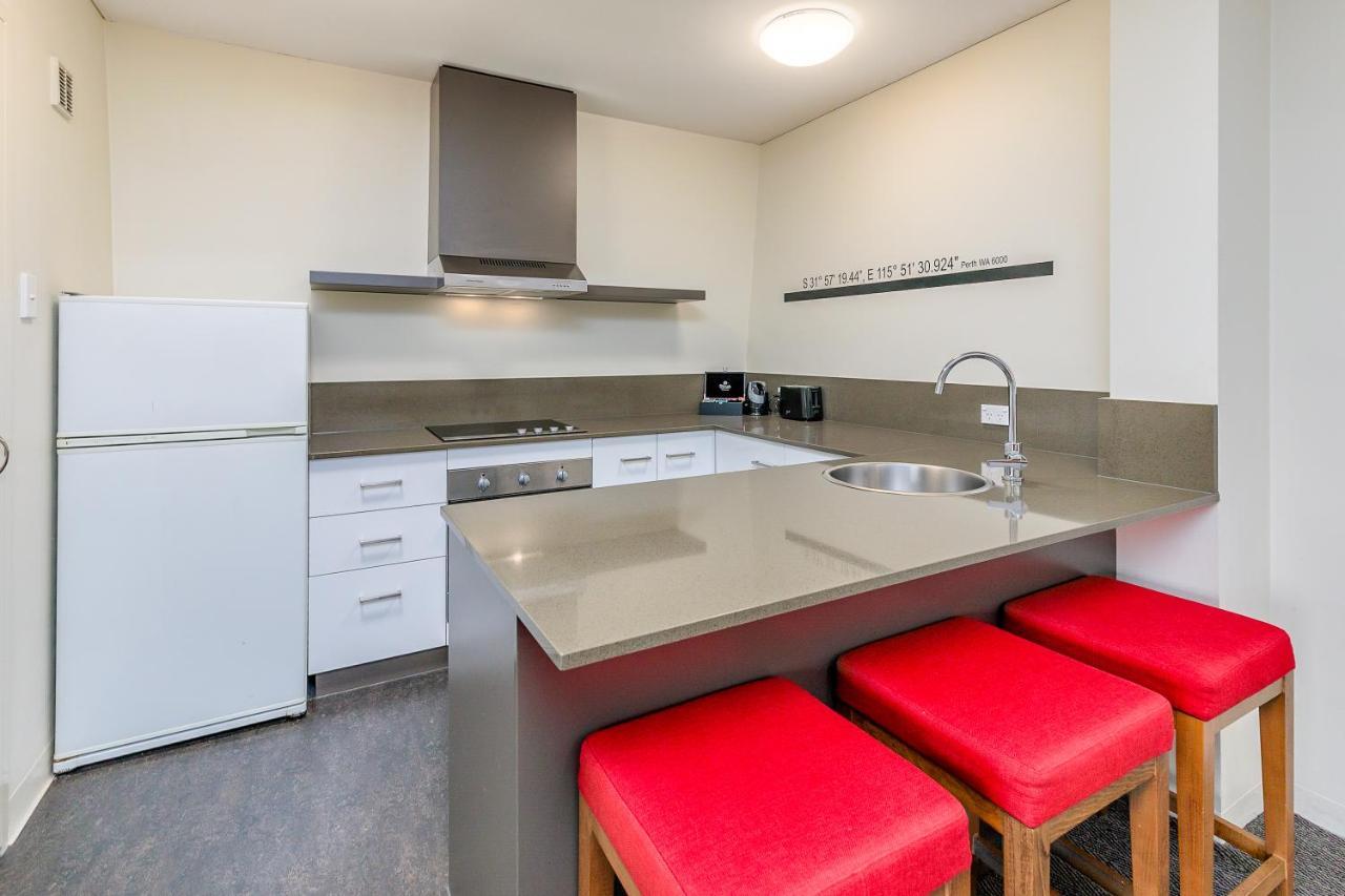 Aparthotel Suites