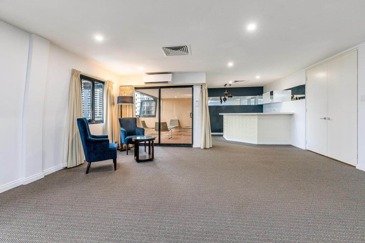 Suites