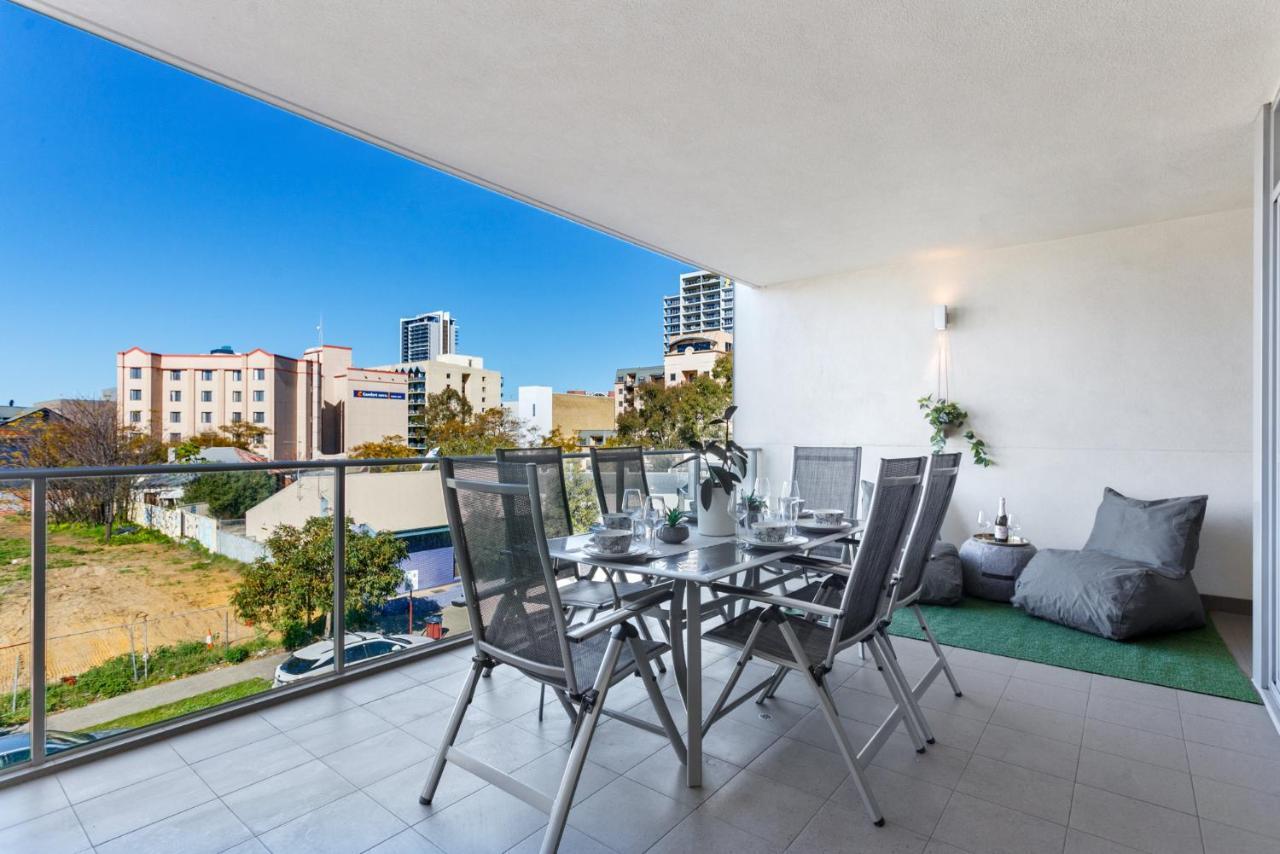 Luxe Chic * Perth