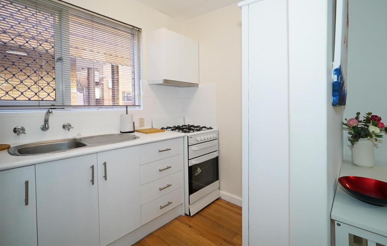 Rivervale Cosy Stunner Sleeps 2 Perth