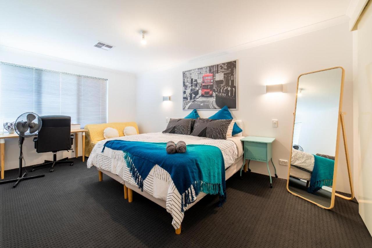 Holiday home Treeby's Finest Family 4bdr 2bth Perth
