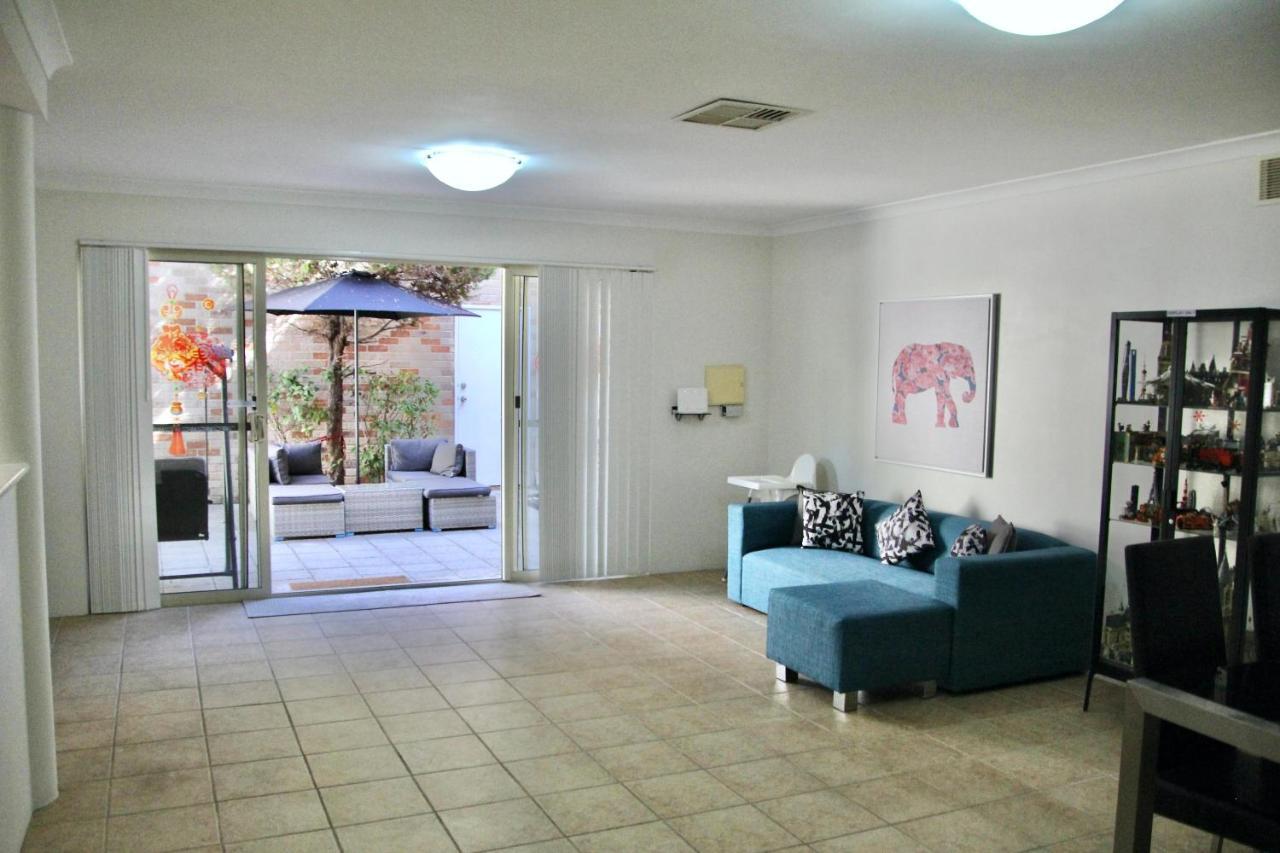 Holiday home 63 Perfect Family Joondalup Sleeps 5 Perth