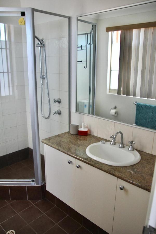 63 Perfect Family Joondalup Sleeps 5 Holiday home *