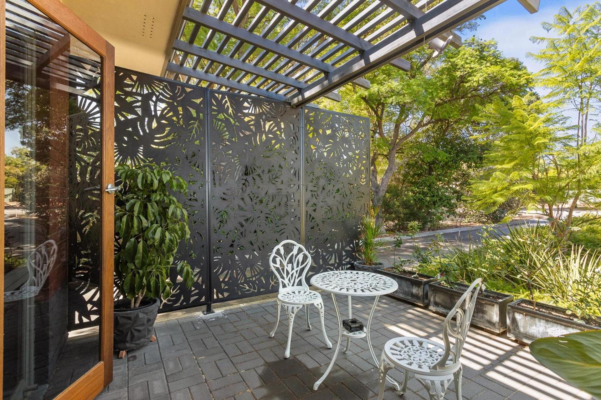 Haven Hideaway Near Airport