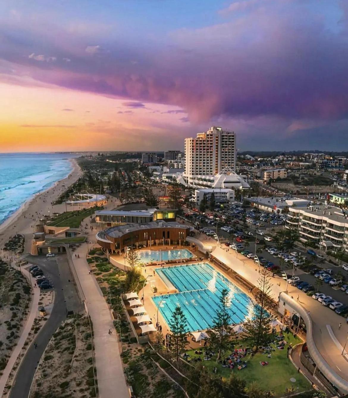 Apartment The Scarborough House - Walk To The Beach! Perth