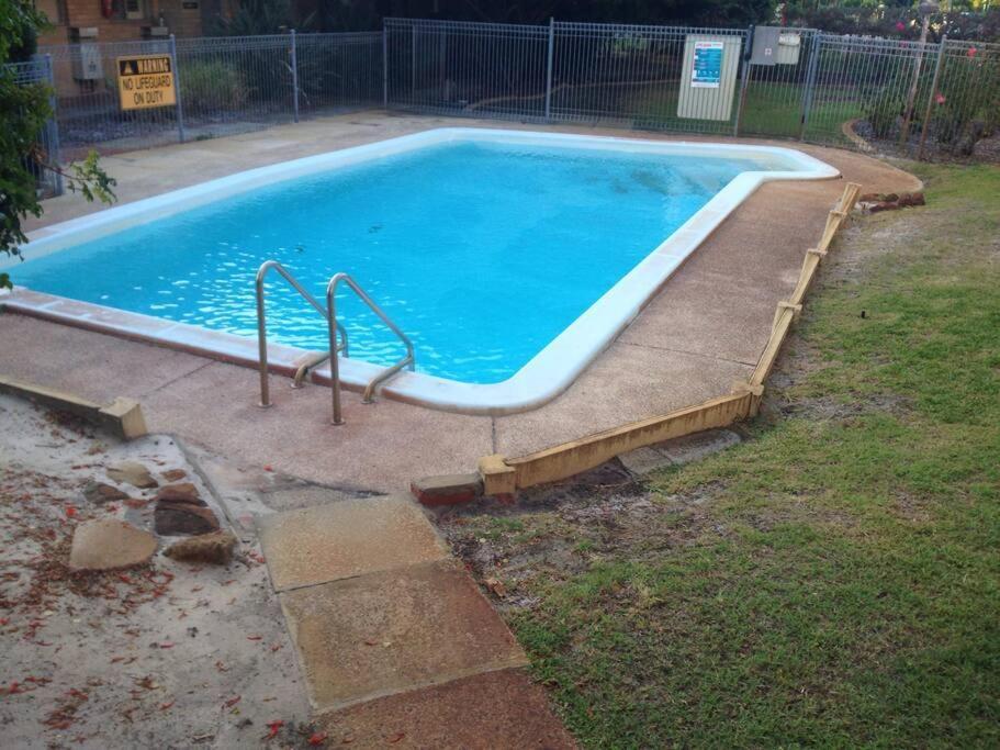 Apartment Affordable Inglewood Apartment+pool