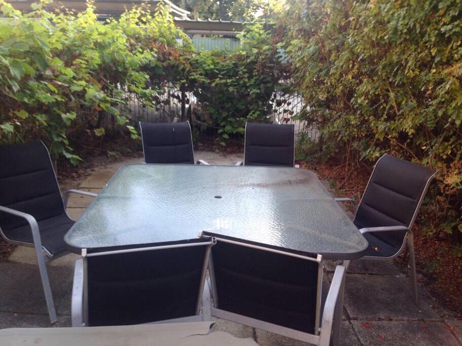 Apartment Affordable Inglewood Apartment+pool *