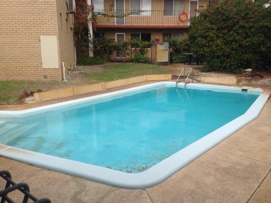 Apartment Affordable Inglewood Apartment+pool *