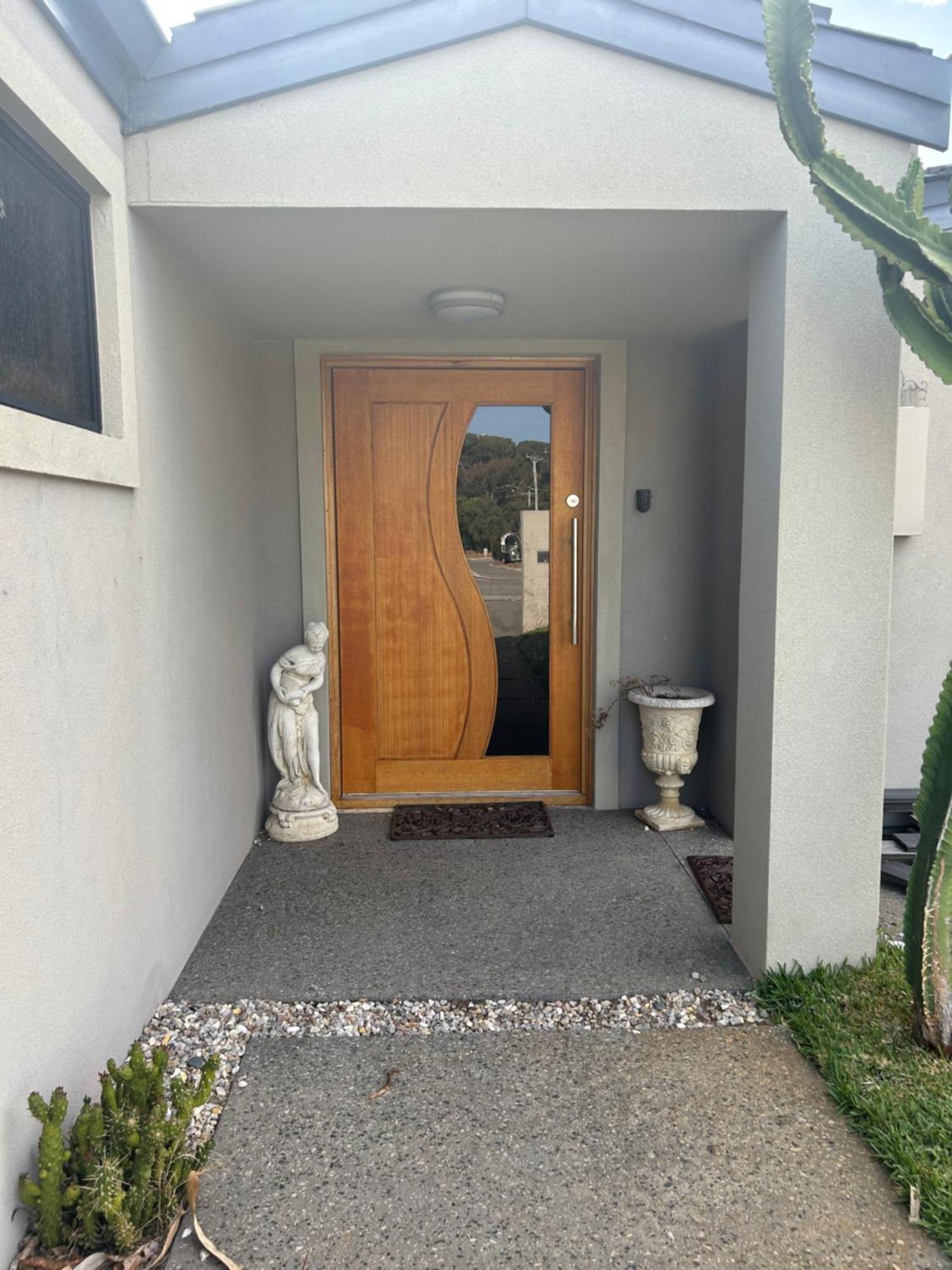 Koombana Retreat Homestay *