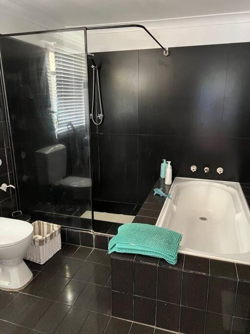 Cosy In Heart Of Subiaco * Perth
