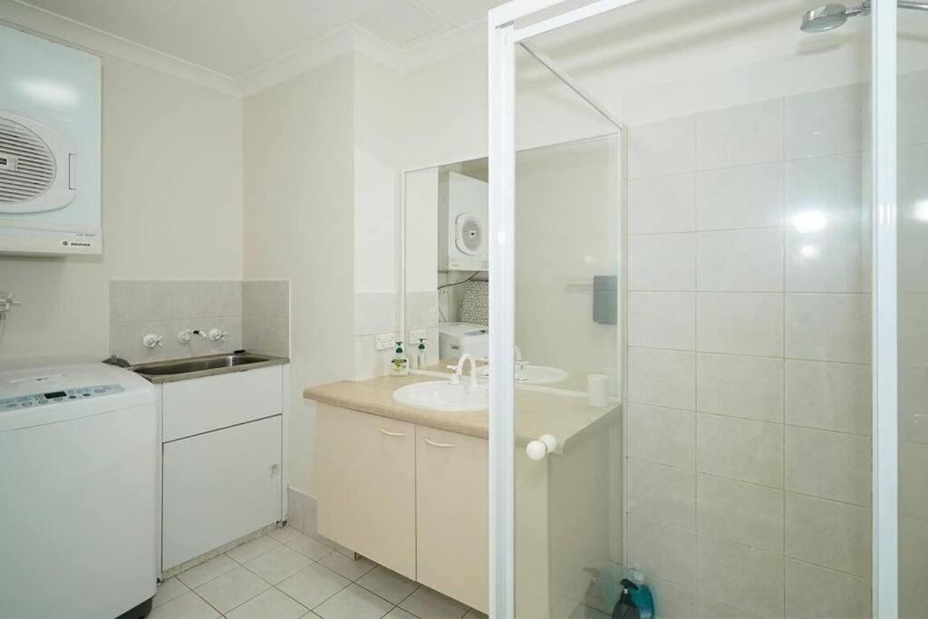 28 Northbridge Nest - 2br - Sleeps 4 - Superhog Verification Required Perth