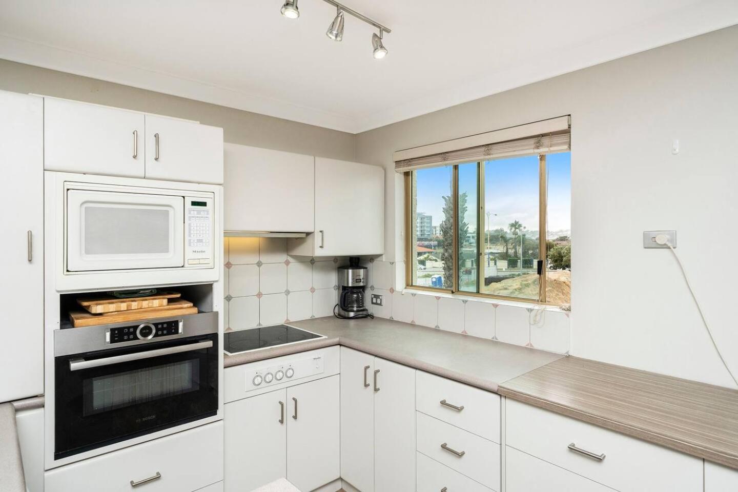 Sandcastles At The Outstanding Location! Apartment Perth