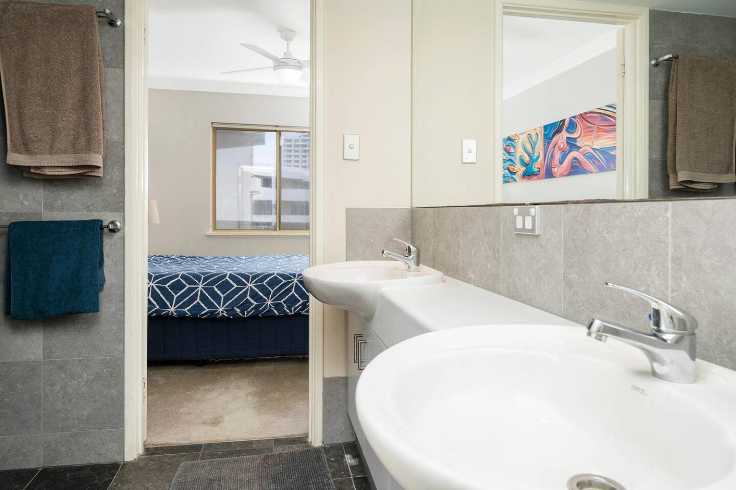 Apartment Sandcastles At The Outstanding Location!