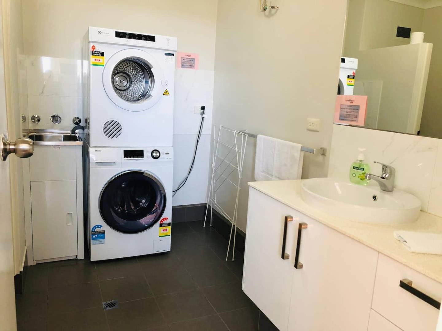 West Lagoon 213 - Corner Unit! Perth