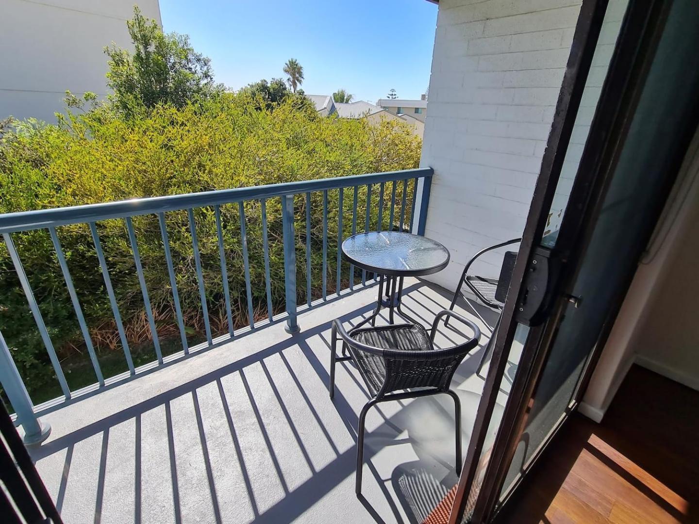 West Lagoon 213 - Corner Unit! Perth