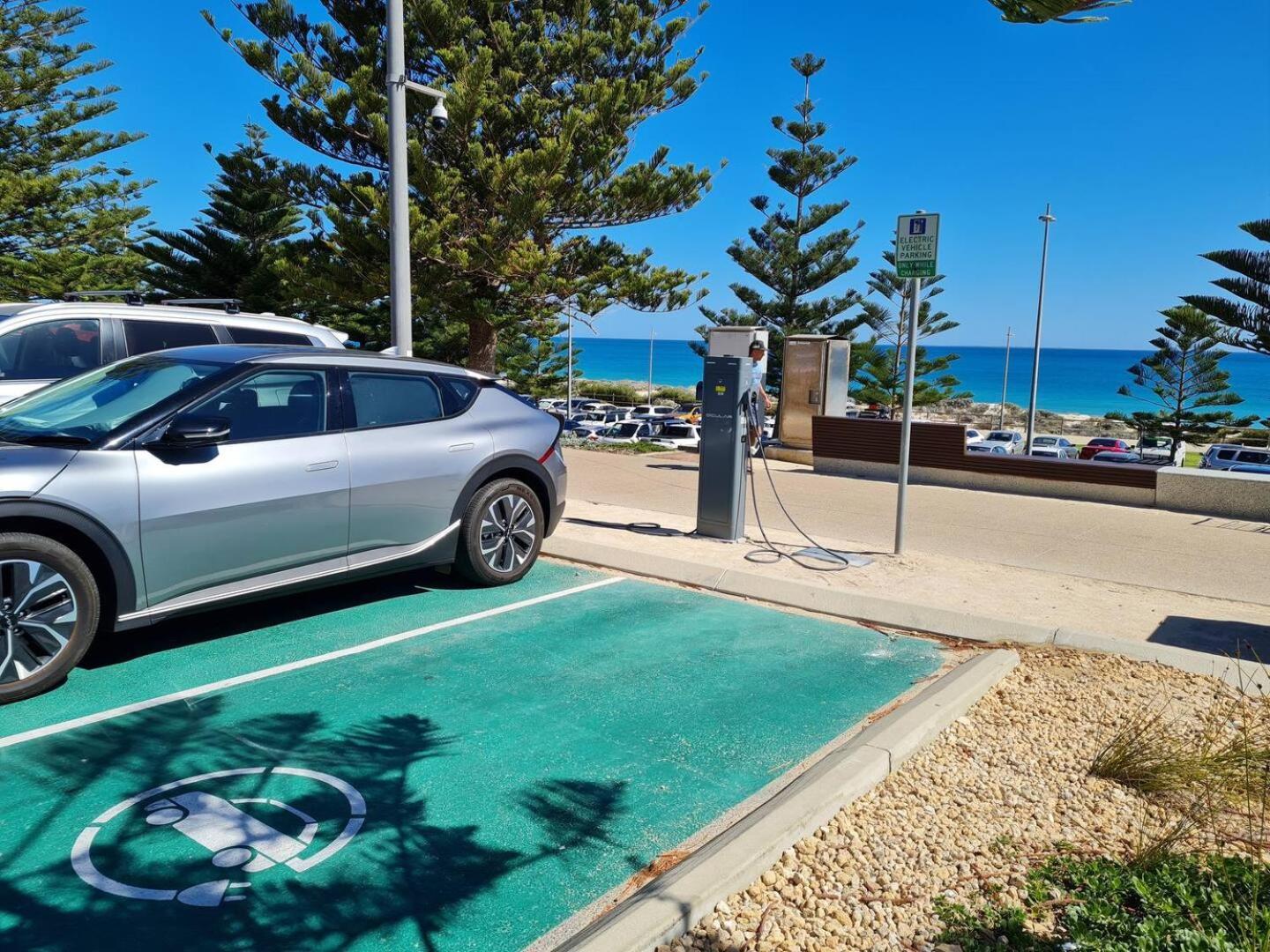 West Lagoon 206 - Sleeps Three! Value!!! Perth
