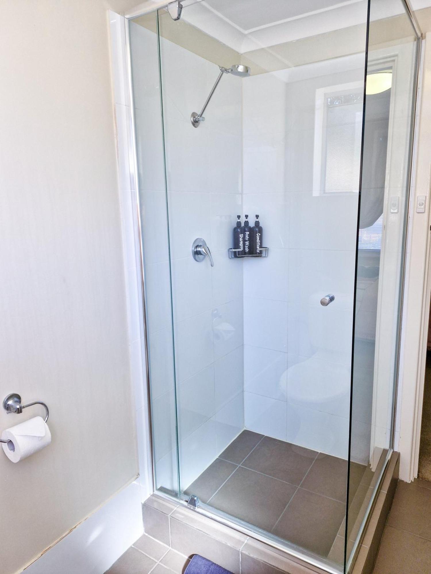 Crawley Cosy Urban Retreat Close To Cbd Uwa Free Park Netflix *