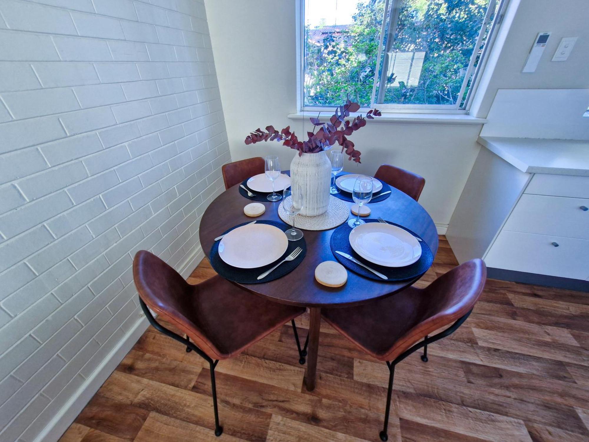 Crawley Cosy Urban Retreat Close To Cbd Uwa Free Park Netflix Perth