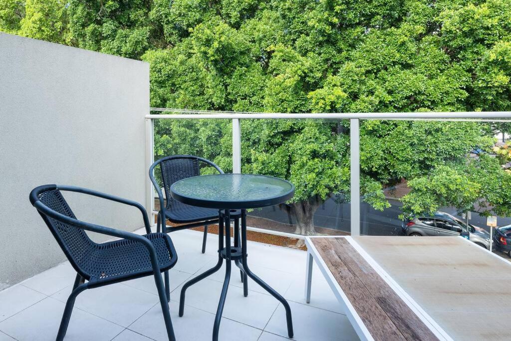 Executive Living - Townhouse Close To Holiday home Perth